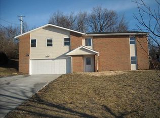 668 Glenway Dr, Hamilton, OH