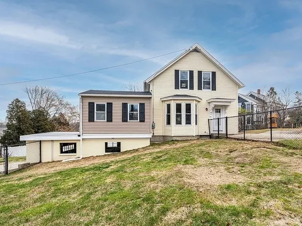 11 Chesley St, Millville, MA 01529