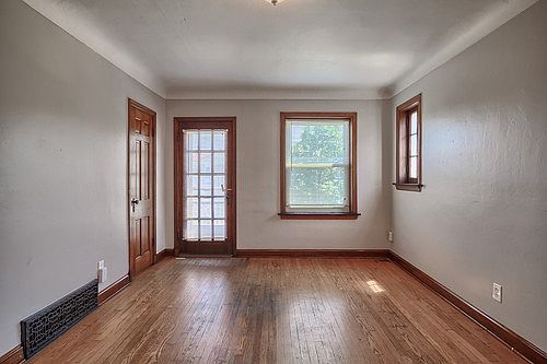1st image of 4985A Mardel Ave
