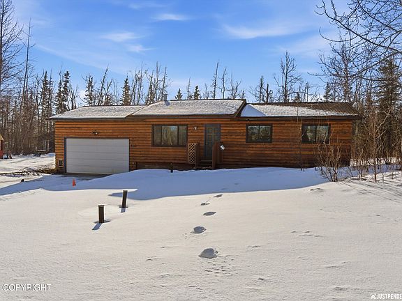 2nd image of 1005 E Susitna Dr