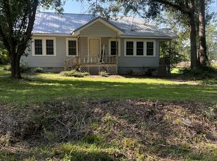 1206 Woodland Hts, Douglas, GA 31535