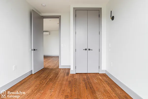 Rented by Brooklyn Group | media 7