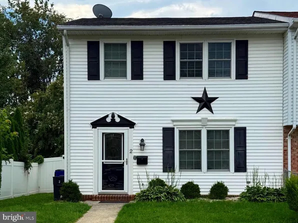 2 Peach Orchard Ct, Brunswick, MD 21716