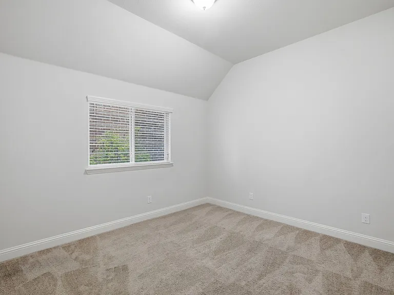 3523 Charleston Dr — Photo 26