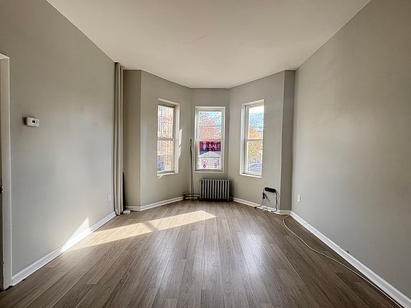 5th image of 27 Bergen Ave #1