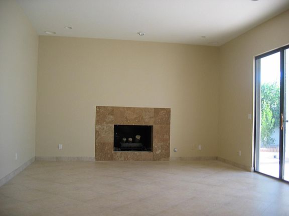 4th image of 4835 N 35th Pl