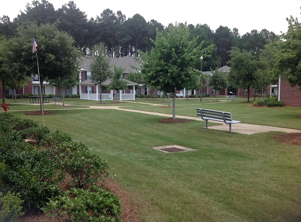 Pine View Crossing — Photo 3