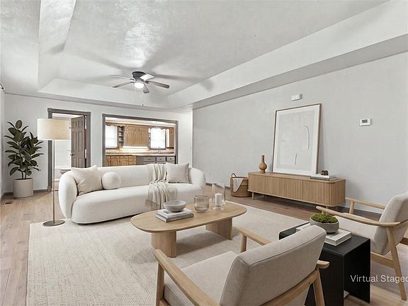3rd image of 701 Isley Blvd