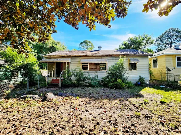 216 Frost St, Albany, GA 31705