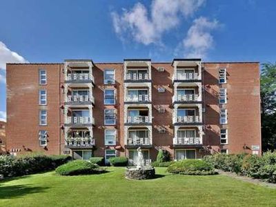 6490 N Northwest Hwy APT 4B, Chicago, IL, 60631