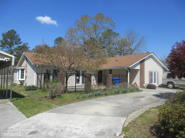 12940 Blue Woods Road, Laurinburg, NC 28352