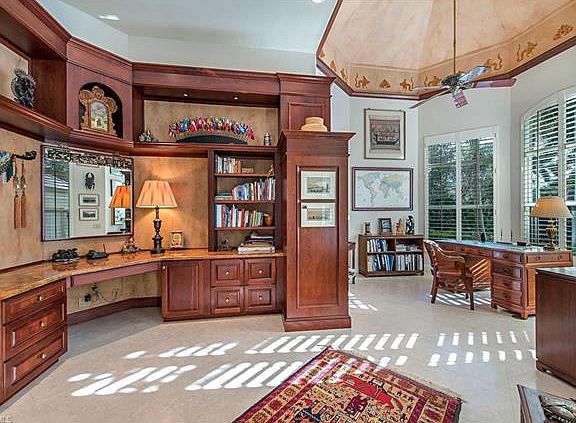 4th image of 26120 Fawnwood Ct