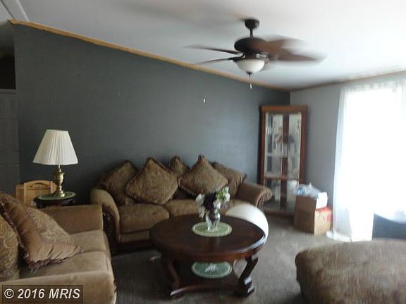 4th image of 6401 Newell Ln