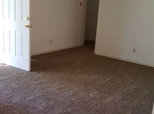 260 SW 9th St APT B, Hermiston, OR 97838