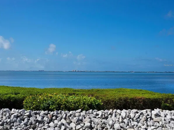 4533 BAY CLUB DRIVE, BRADENTON, FL 34210