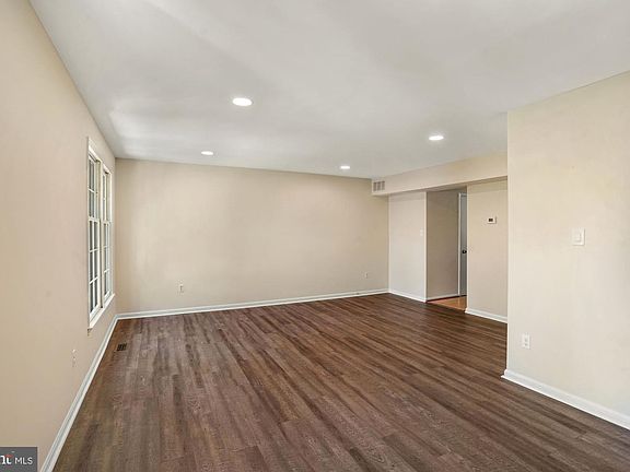 5th image of 7452 Adams Park Ct