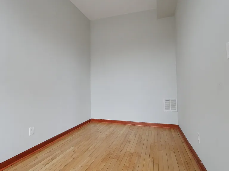 1424 N Maplewood Ave #3F — Photo 15