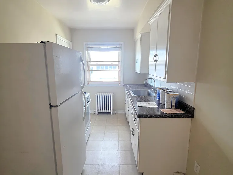 2056 Bayard Ave #1 — Photo 9