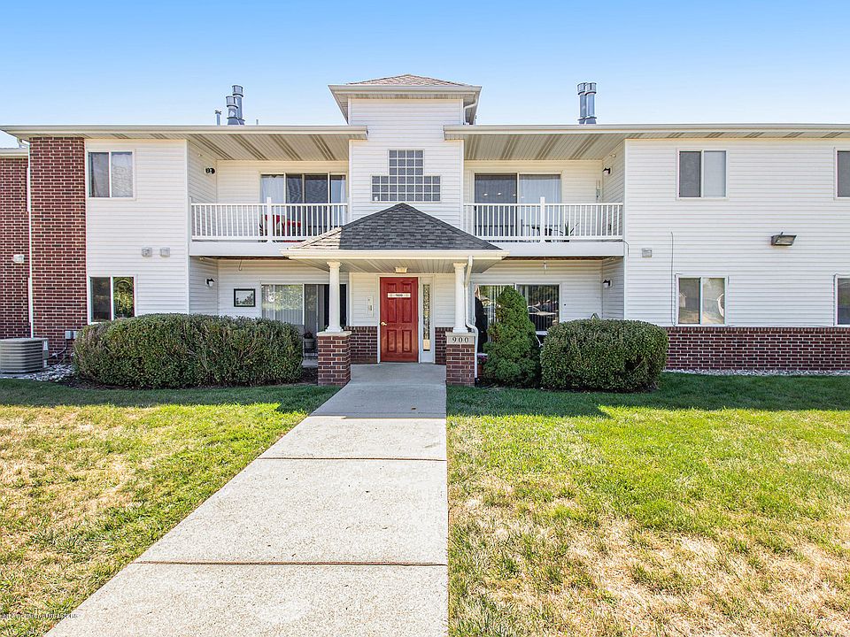 1st image of 916 Carom Cir