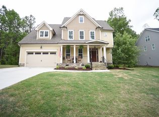 1125 Whitecroft Dr, Raleigh, NC 27603