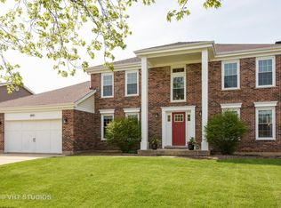 3890 Charlemagne Dr, Hoffman Estates, IL 60192