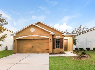 13221 Waterford Castle Dr, Dade City, FL 33525