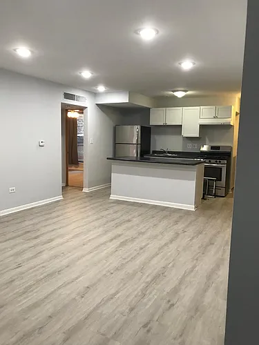 1062 W Taylor St #2F Photo 1