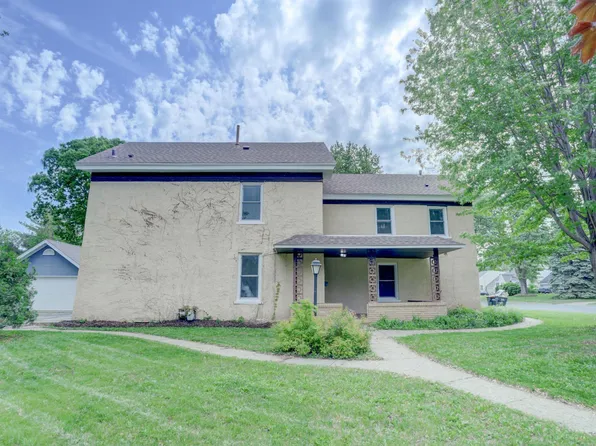 409 Shakopee Ave E, Shakopee, MN 55379