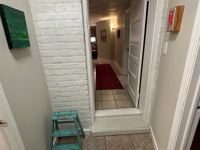 701 W Clay St #B — Photo 11
