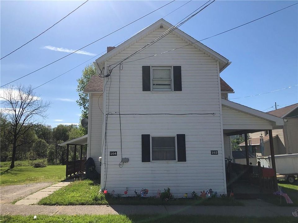 102 S Water St Linesville Pa 16424 Mls 156731 Zillow