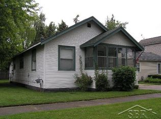 1918 Morgan St, Saginaw, MI 48602
