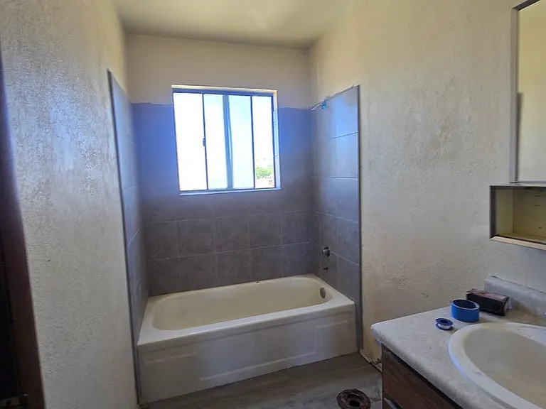 2801 Parque De Oeste Dr — Photo 3