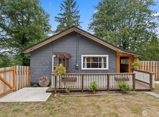 257 State Route 6, Raymond, WA 98577