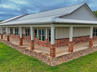 2930 N Greenbrier Rd, Nocona, TX 76255