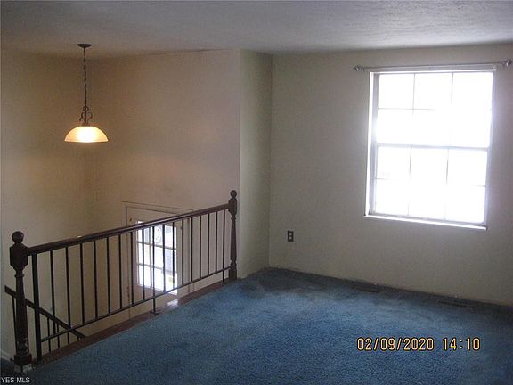3rd image of 1228 Shadowlawn Dr