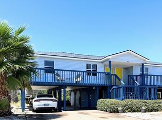 635 Avenue I #A, Pt Aransas, TX 78373