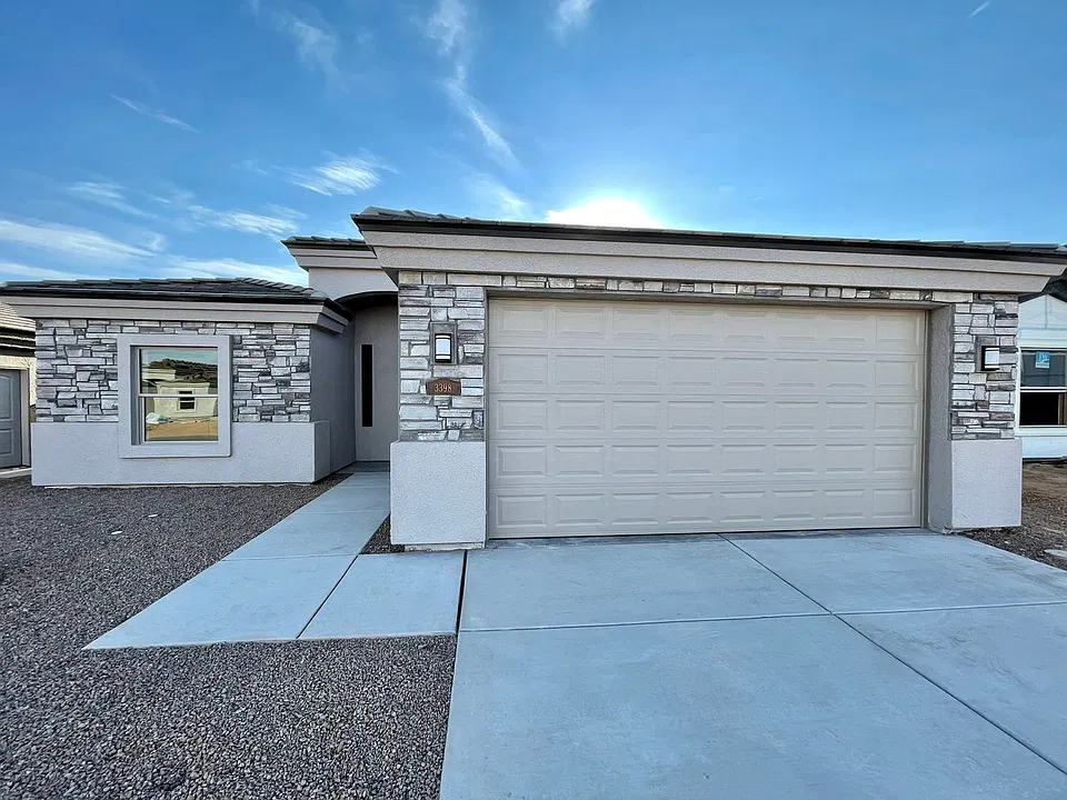 3398 N Apache St