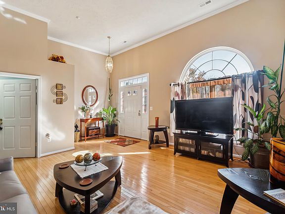 4th image of 11996 Calico Woods Pl