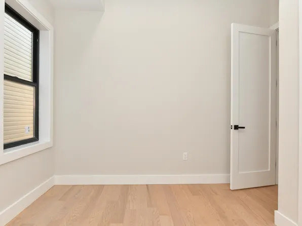 221 Columbia Avenue image 39 of 50