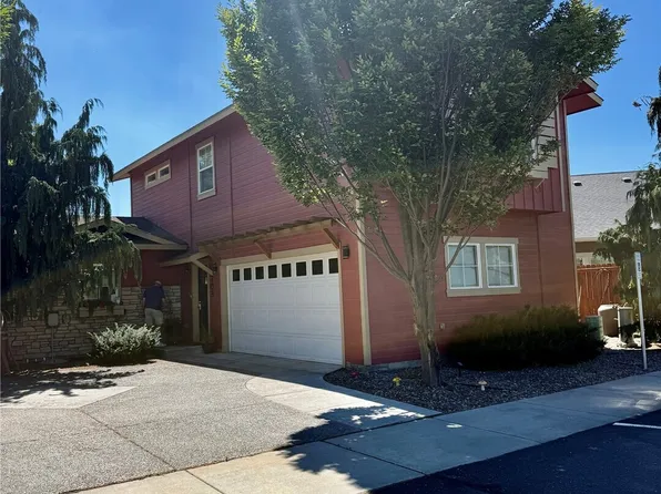 703 Fountain Boulevard, Zillah, WA 98953