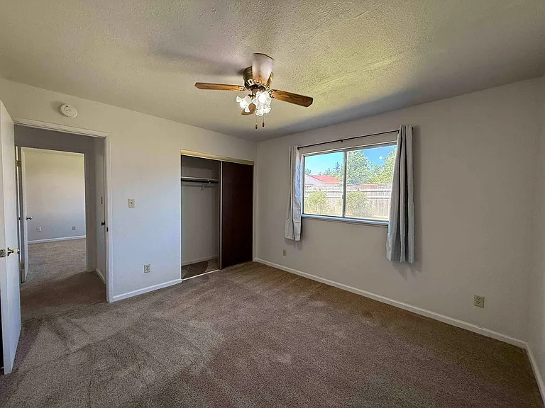 9262 Terra Linda Dr — Photo 12
