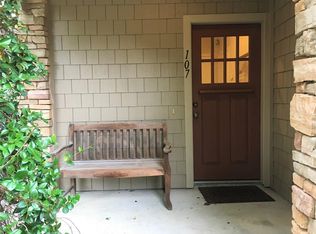 107 Woodlily Pl, The Woodlands, TX 77382