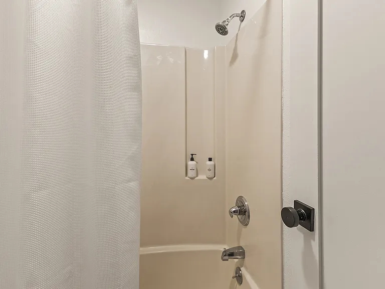 Ensuite Bathroom#2 | Shower