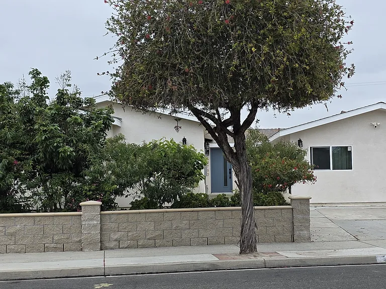 10790 Keenan Pl — Photo 1