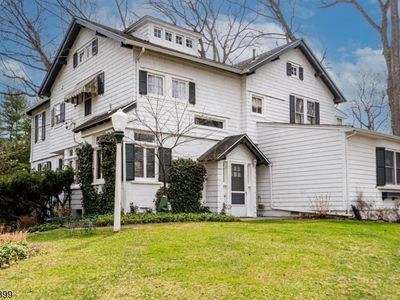 5 Oak Ridge Rd, Caldwell, NJ, 07006