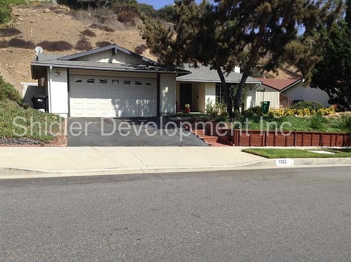 1st image of 1822 Kiowa Crest Dr