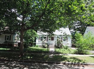 181 Pheland St, Springfield, MA 01109