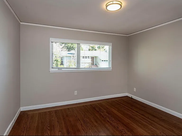 506 E Capistrano Way — Photo 18