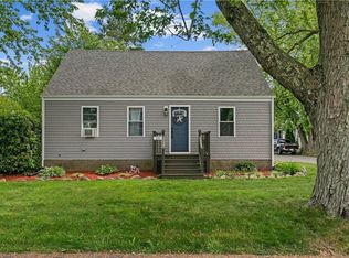 211 Franklin St, Warren, RI 02885