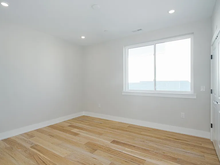 2731 W Jefferson St #5 — Photo 21